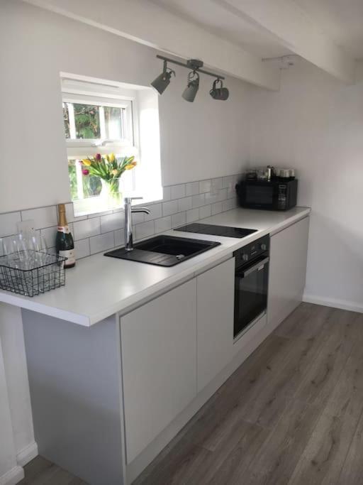 Brighton Boutique Garden Studio With Free Parking Εξωτερικό φωτογραφία